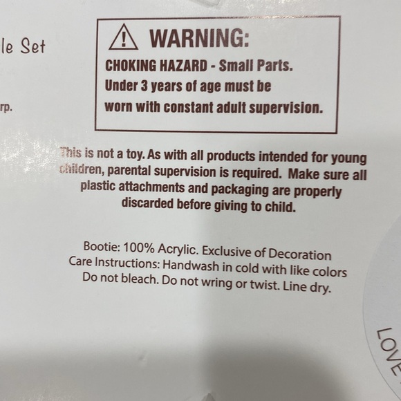 COPY - NWT. So’Dorable, infants’ size 0-12 months, 3 piece, hat/bootie/rattle … - Picture 14 of 15